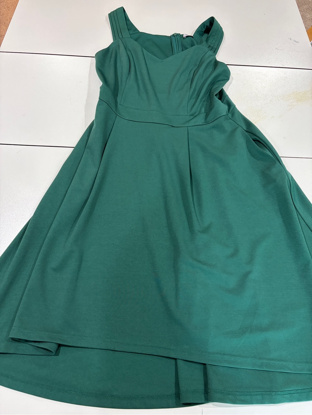 Emerald Green Sleeveless Fit-and-Flare Mini Dress